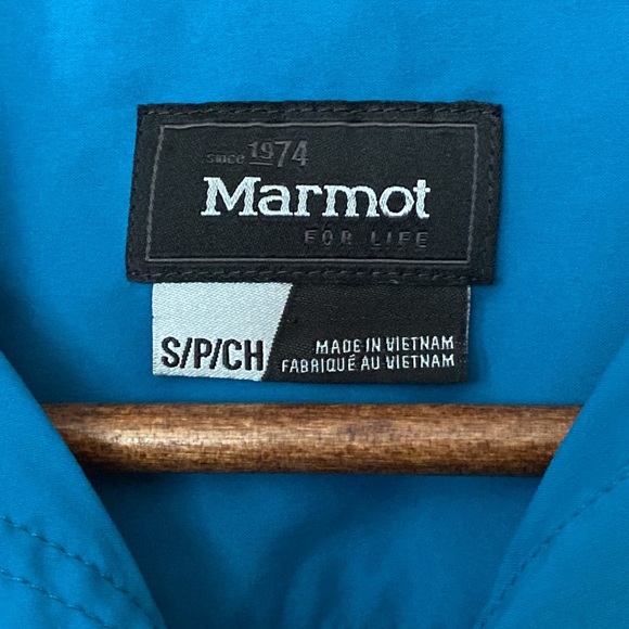 Marmot Long Sleeve Button Down Shirt Small Zippered Side Pocket, Blue - Picture 4 of 11